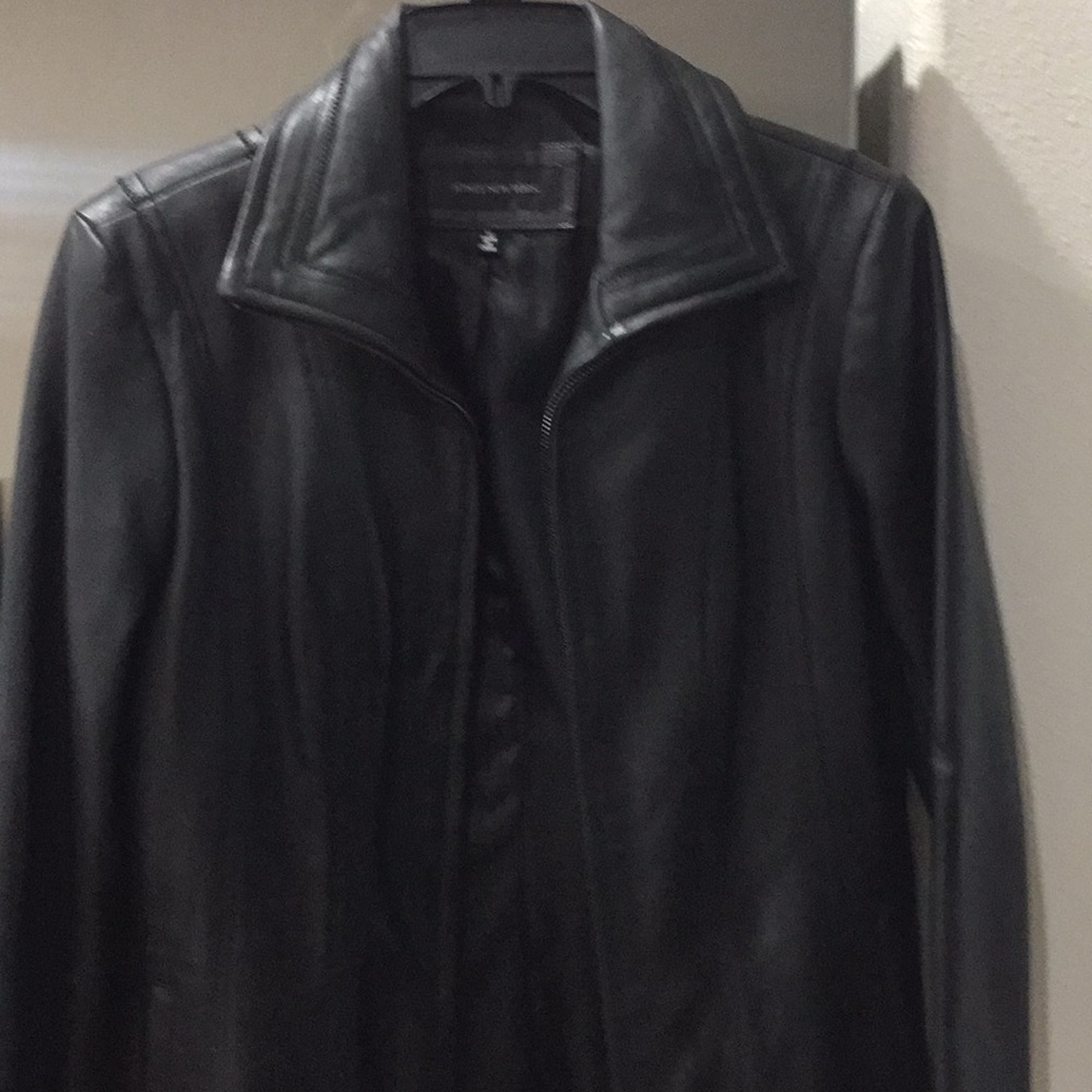 Women’s Jones New York leather jacket